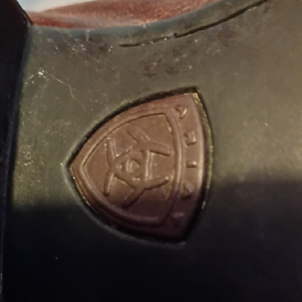 Ariat Black and Brown Leather Western Boots - Picture 2 of 6